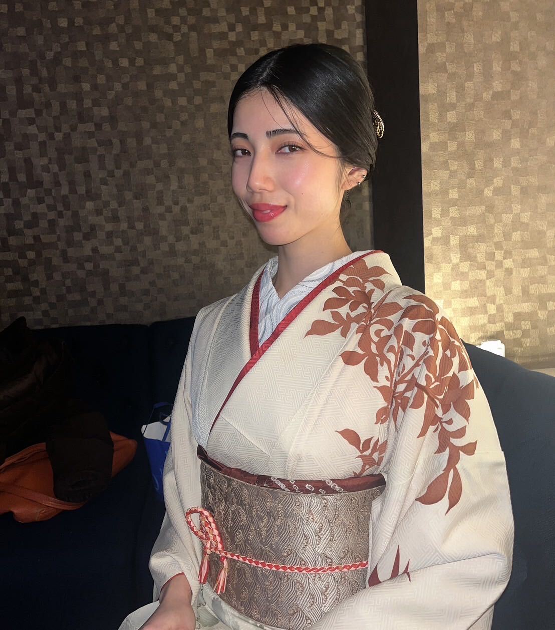 着物姿のママ、ナナ
